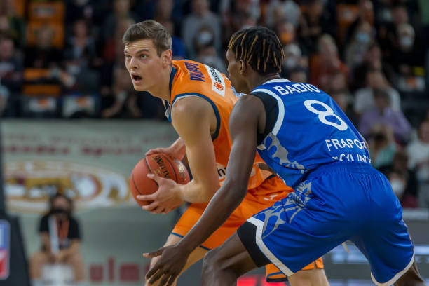 于传统音乐 于传统音乐