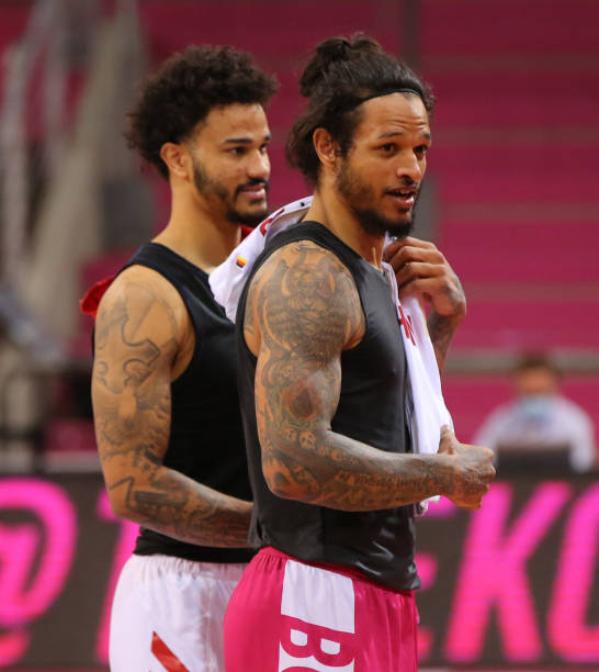 财富底盘异 财富底盘异