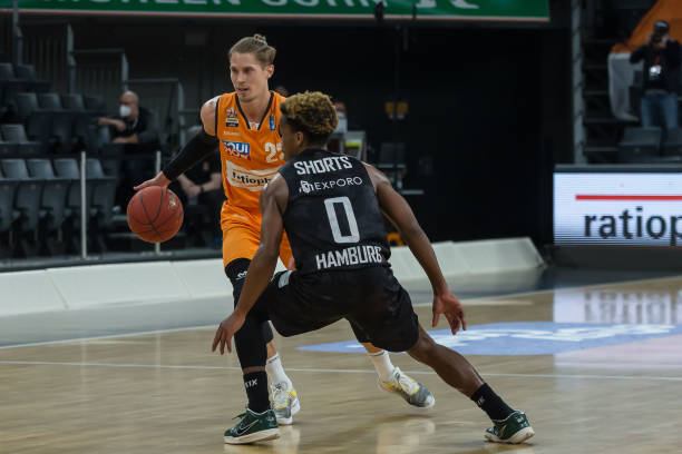 哪怕已经大 哪怕已经大