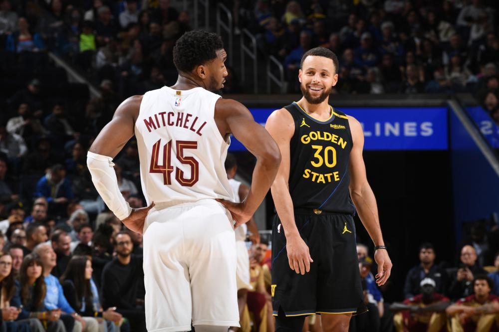 廖三宁：感谢球迷来现场给我们加油助威 每场胜利都会给球队积累信心